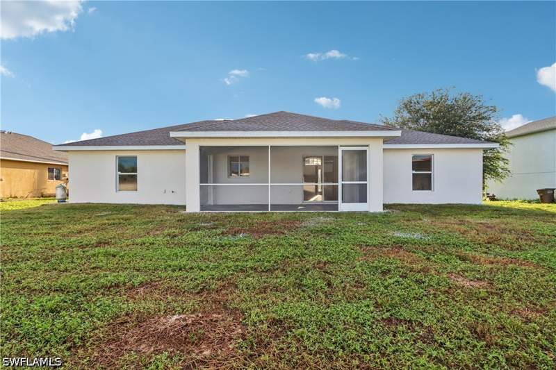 3 bedroom SingleFamilyResidence at 1136 SW 18th Ct, Cape Coral, Cape Coral — photo 5