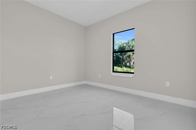 4 bedroom SingleFamilyResidence at 971 Chadwick Ave, Lehigh Acres, Lehigh Acres — photo 5