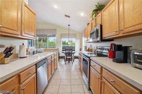 11007 Mill Creek Way 1501, Fort Myers FL - photo 10 of 50