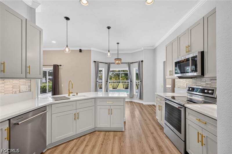 3 bedroom SingleFamilyResidence at 3414 NW 9th Ter, Cape Coral, Cape Coral — photo 2