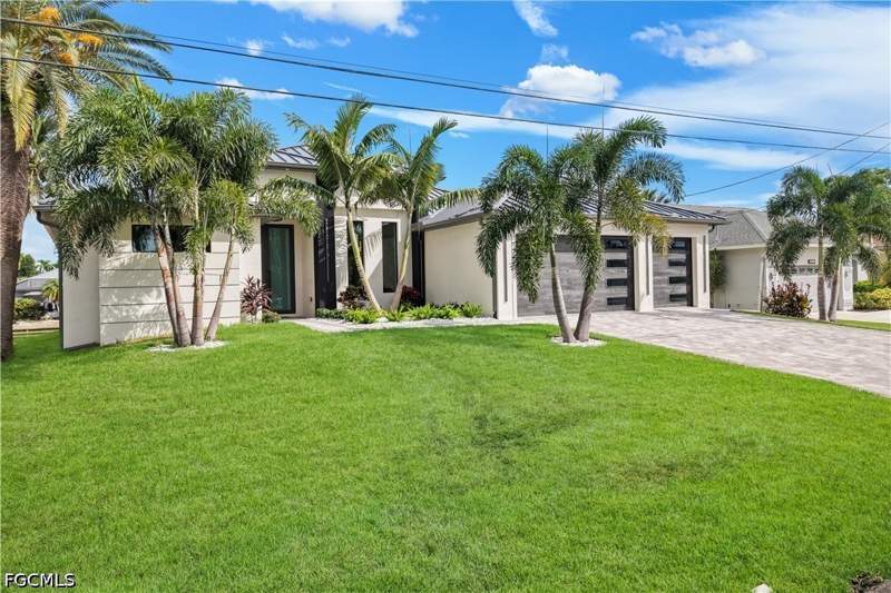 4 bedroom SingleFamilyResidence at 4611 SW 5th Pl, Cape Coral, Cape Coral — photo 2