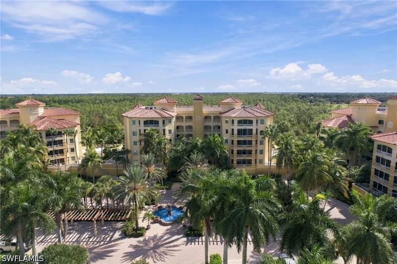 1 bedroom Condominium at 2738 Tiburon Blvd E 206, Ventanas At Tiburon, Naples — photo 5
