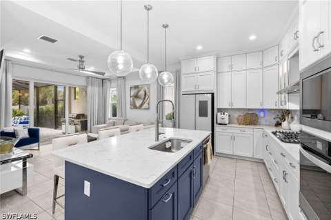 9190 Cayman Dr, Naples FL - photo 12 of 48