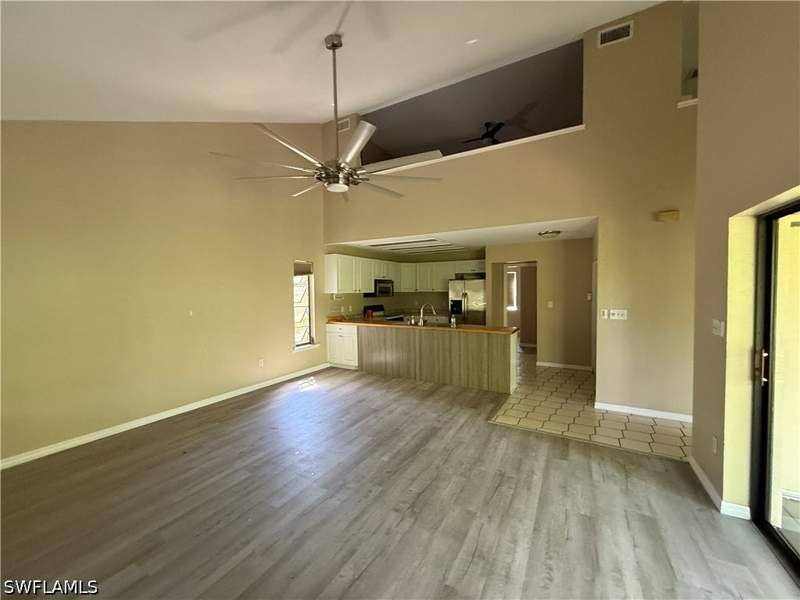 4 bedroom SingleFamilyResidence at 4930 Orange Grove Blvd, North Fort Myers, North Fort Myers — photo 5