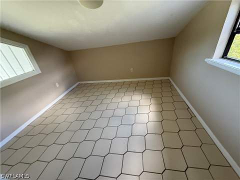4930 Orange Grove Blvd, North Fort Myers FL - photo 9 of 14
