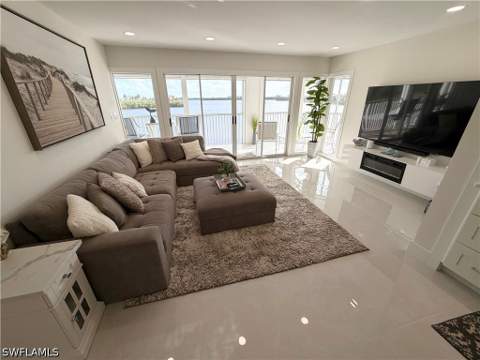 4895 Bonita Beach Rd 202, Bonita Springs FL - photo 10 of 37