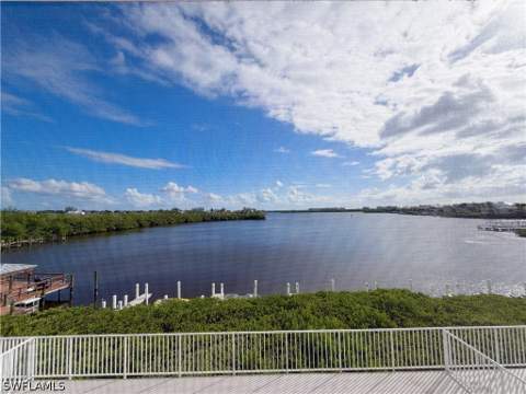 4895 Bonita Beach Rd 202, Bonita Springs FL - photo 13 of 37