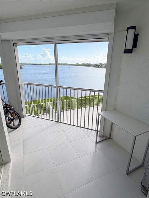 4895 Bonita Beach Rd 202, Bonita Springs FL - photo 22 of 37