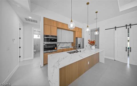 1005 NE 4th Pl, Cape Coral FL - photo 6 of 31