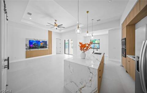 1005 NE 4th Pl, Cape Coral FL - photo 9 of 31