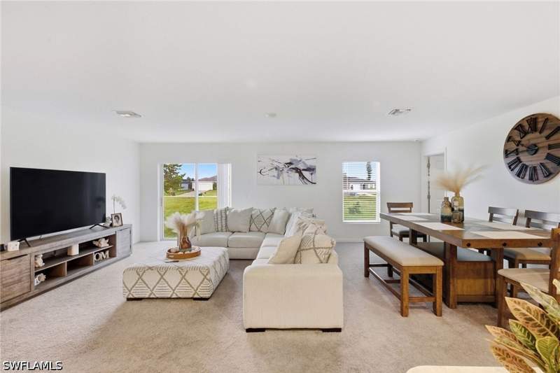 4 bedroom SingleFamilyResidence at 1724 NW 11th Pl, Cape Coral, Cape Coral — photo 3