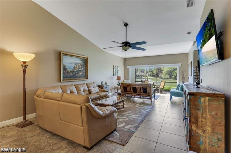 3 bedroom Attached at 6928 Lone Oak Blvd, Walden Shores, Naples — photo 2