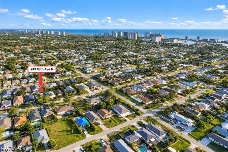3 bedroom SingleFamilyResidence at 743 98th Ave N, Naples Park, Naples — photo 2