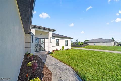 2120 NW 1st Pl, Cape Coral FL - photo 10 of 53