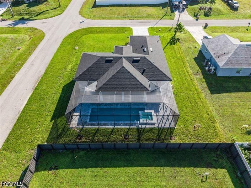 4 bedroom SingleFamilyResidence at 2120 NW 1st Pl, Cape Coral, Cape Coral — photo 5