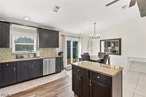 8470 Butternut Rd, Fort Myers FL - photo 11 of 45