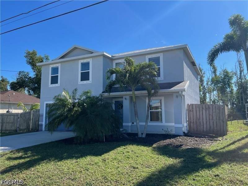 3 bedroom SingleFamilyResidence at 2208 SW 32nd St, Cape Coral, Cape Coral — photo 2