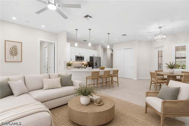 3 bedroom Condominium at 286 Indies Dr E 202, Antilles, Naples — photo 3