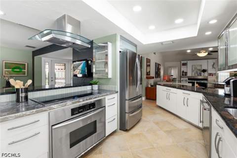 1312 Jambalana Ln, Fort Myers FL - photo 8 of 27