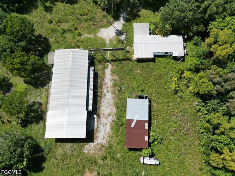 3 bedroom ManufacturedHome at 6781 Carmelita Dr, Happy Bull Farms, Fort Myers — photo 5