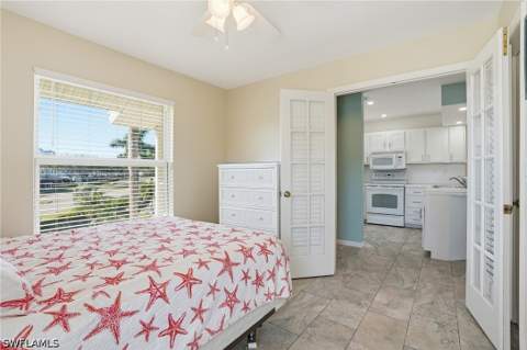 1175 Mainsail Dr 715, Naples FL - photo 22 of 47