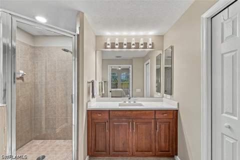10025 Heather Ln 704, Naples FL - photo 13 of 27