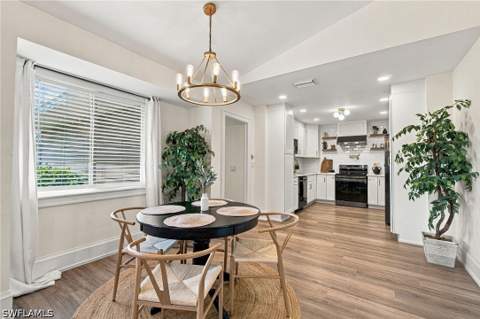 10208 Shade Tree Ct, Bonita Springs FL - photo 10 of 29