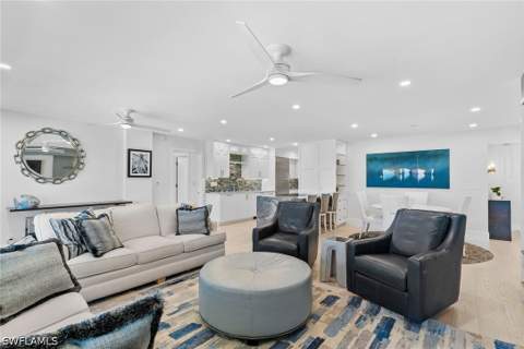 2171 Gulf Shore Blvd N 603, Naples FL - photo 7 of 39