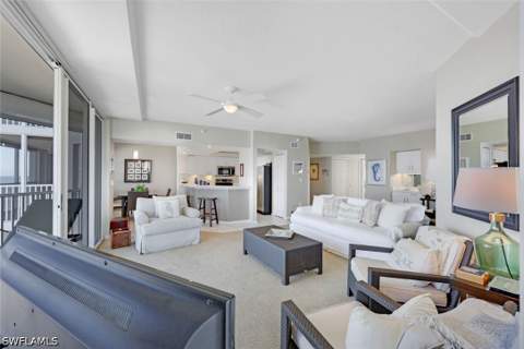 9577 Gulf Shore Dr 701, Naples FL - photo 10 of 31