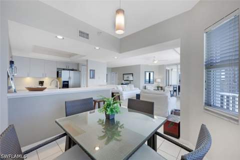 9577 Gulf Shore Dr 701, Naples FL - photo 15 of 31