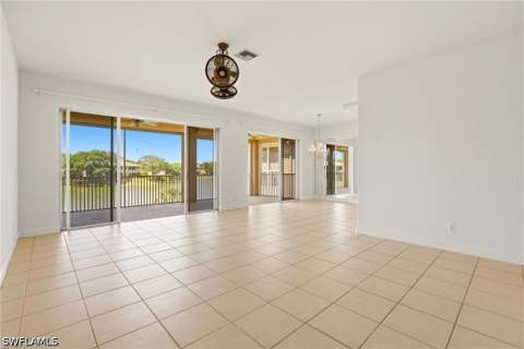 566 Vintage Reserve Ln #21-D, Naples FL - photo 15 of 46