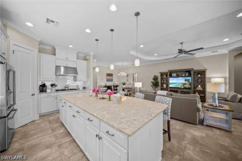 9361 Terresina Dr, Naples FL - photo 14 of 47