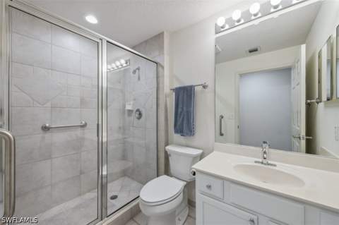 24330 Sandpiper Isle Way 203, Bonita Springs FL - photo 16 of 33