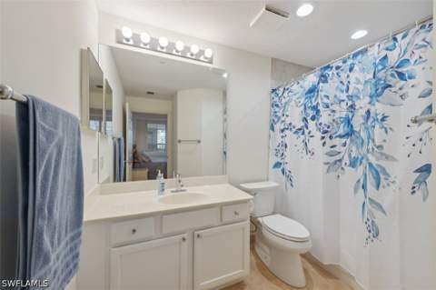 24330 Sandpiper Isle Way 203, Bonita Springs FL - photo 18 of 33