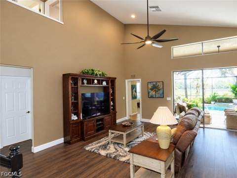 9223 Independence Way, Fort Myers FL - photo 8 of 28