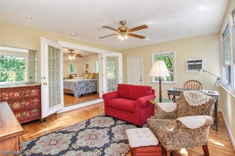 1270 Wisconsin Dr, Naples FL - photo 9 of 25