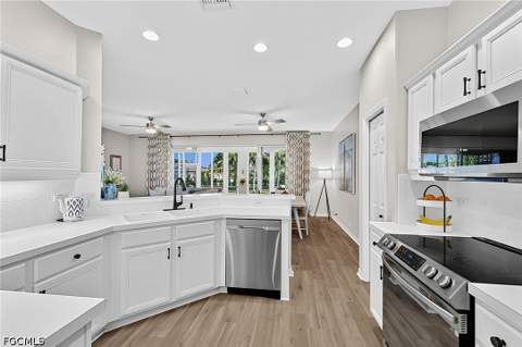 8812 Middlebrook Dr, Fort Myers FL - photo 8 of 47