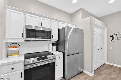 8812 Middlebrook Dr, Fort Myers FL - photo 9 of 47