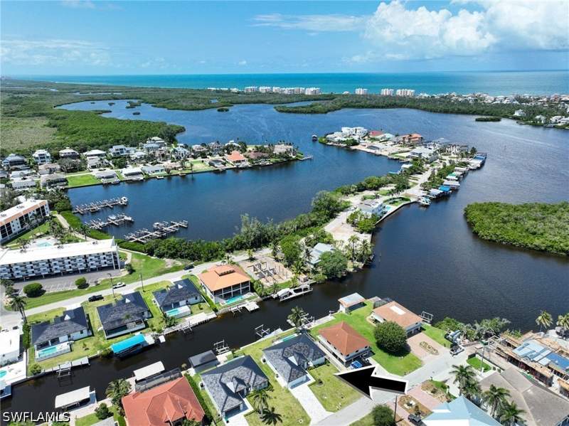 4 bedroom SingleFamilyResidence at 238 2nd St, Little Hickory Shores, Bonita Springs — photo 2