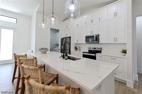 236 2nd St, Bonita Springs FL - photo 8 of 35