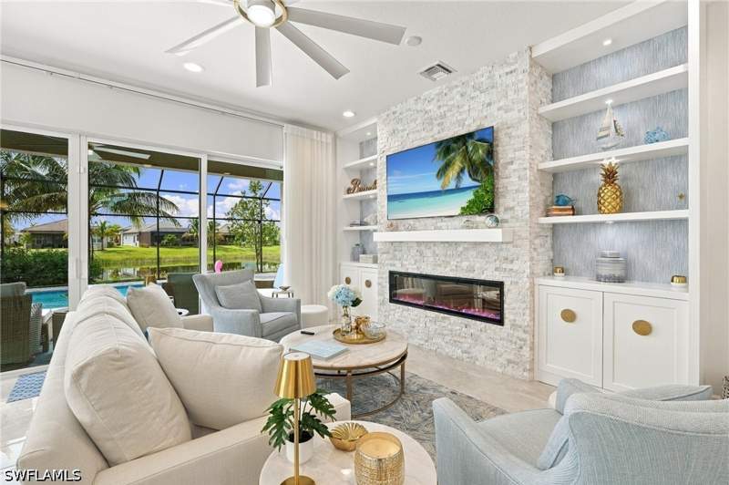 3 bedroom SingleFamilyResidence at 12343 Purple Ficus Way, Valencia Trails, Naples — photo 3