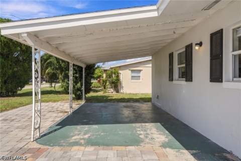 3547 Royal Palm Ave, Fort Myers FL - photo 8 of 35
