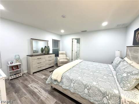 1027 NE 32nd Ln, Cape Coral FL - photo 10 of 54