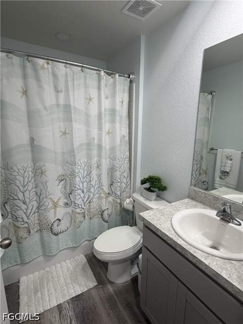 1027 NE 32nd Ln, Cape Coral FL - photo 12 of 54