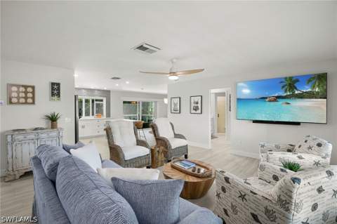 407 Grenada Ave, Naples FL - photo 11 of 49