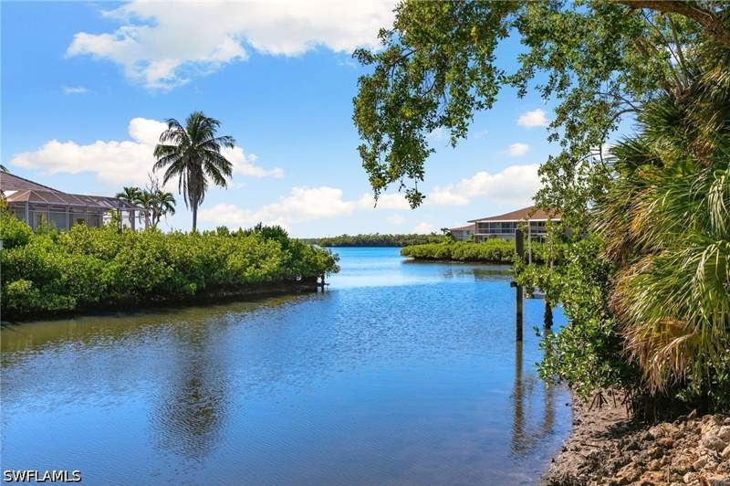 2 bedroom SingleFamilyResidence at 407 Grenada Ave, Isles Of Capri, Naples — photo 5