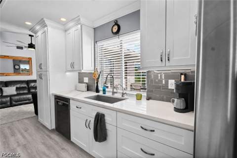 3037 SE 11th Ave, Cape Coral FL - photo 11 of 40