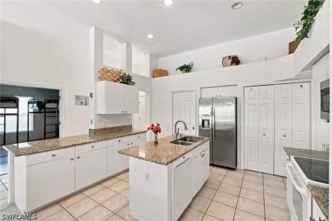 22175 Seashore Cir, Estero FL - photo 12 of 40