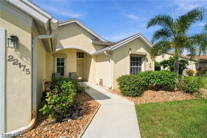 3 bedroom SingleFamilyResidence at 22175 Seashore Cir, Forest Ridge, Estero — photo 5
