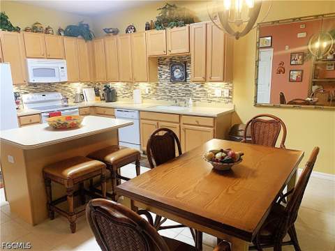 14961 Reflection Key Cir 412, Fort Myers FL - photo 6 of 23